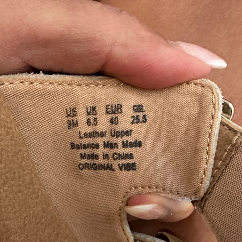 Dr. Scholl's Women's Original Vibe Soft Gold and Tan NWOT - Picture 3 of 7